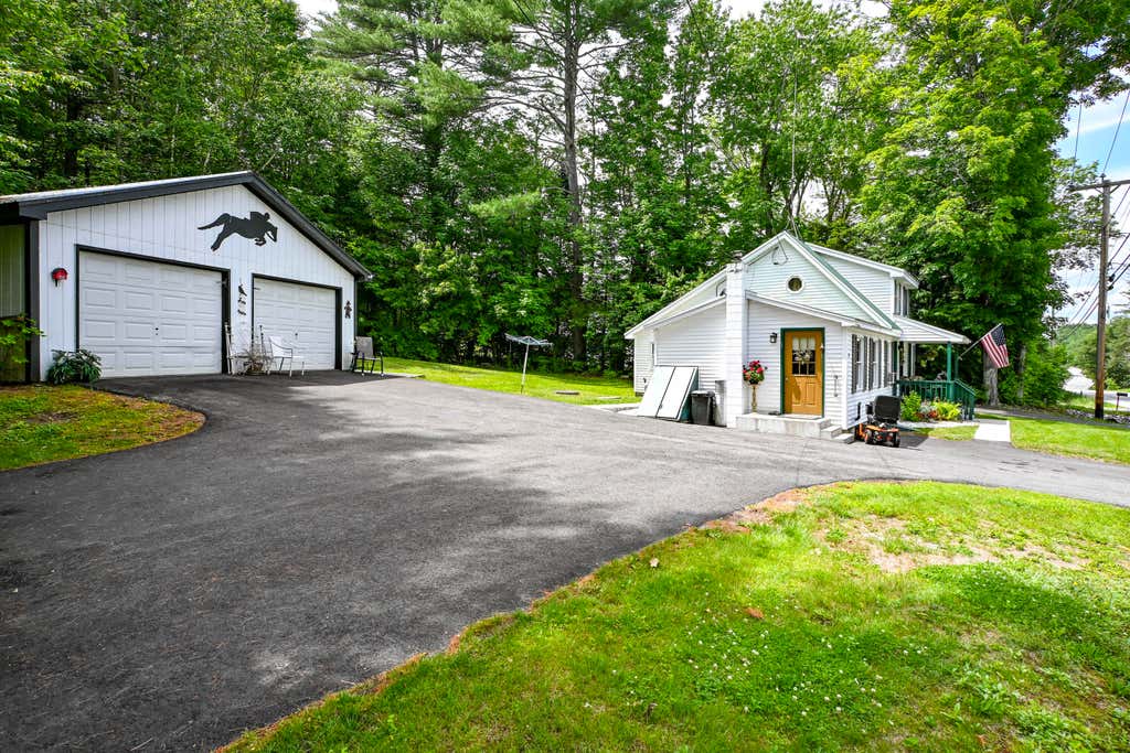 Photo of 852 Pequawket Trail, Baldwin, ME 04091 (MLS # 1669906)