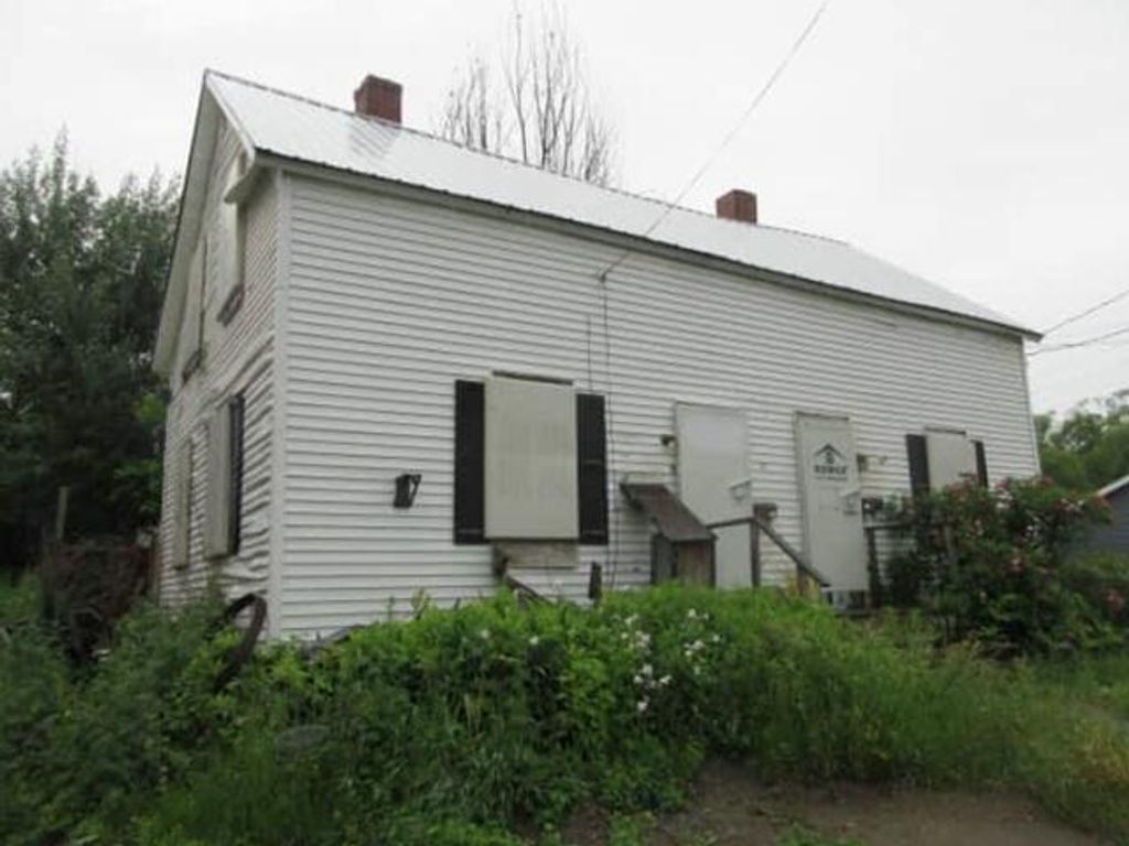 Photo of 29 Milburn Street, Skowhegan, ME 04976 (MLS # 1671901)