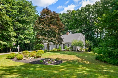 Photo of 27 Hemlock Ridge, North Yarmouth, ME 04097 (MLS # 1678036)