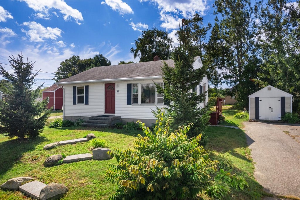 Photo of 36 Stevenson Road, Kittery, ME 03904 (MLS # 1681069)