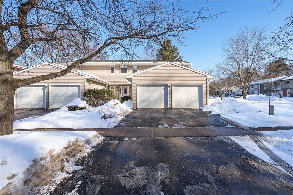 Photo of 311 Harvest Lane 2 #2, Altoona, WI 54720 (MLS # 1598202)