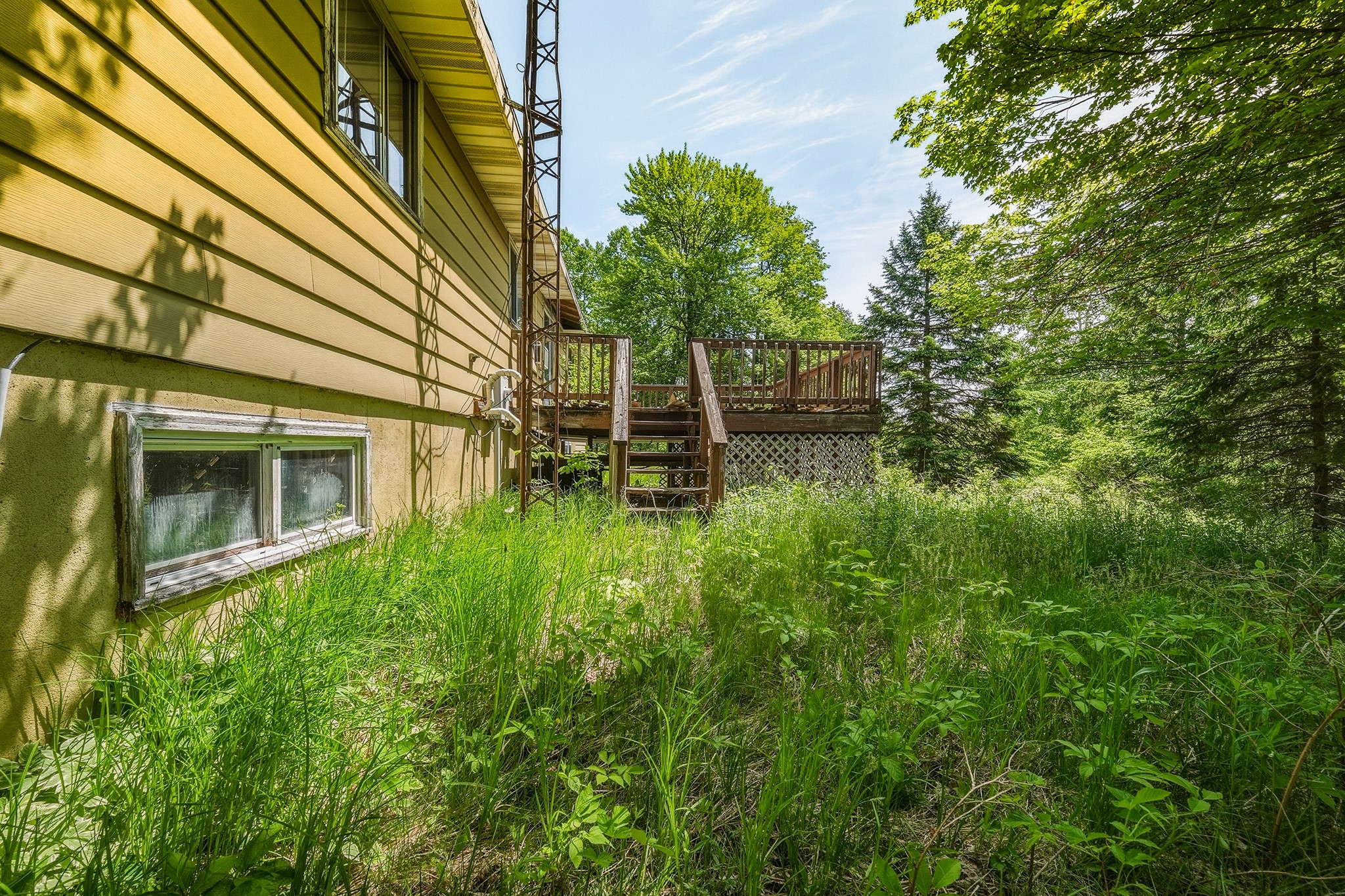 W8585 County Road M