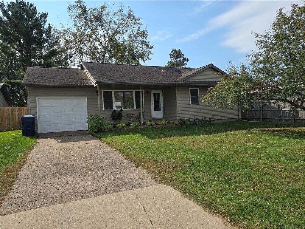 Photo of 709 Dallas Street, Chetek, WI 54728 (MLS # 1597394)