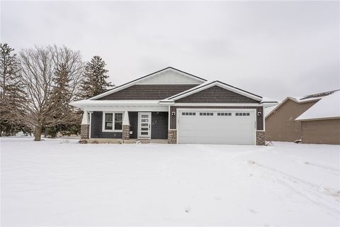 2352 St Andrews Drive Altoona WI 54720