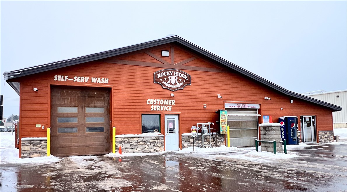 Photo 1 of 32 — 701 S River Street, Spooner, WI 54801