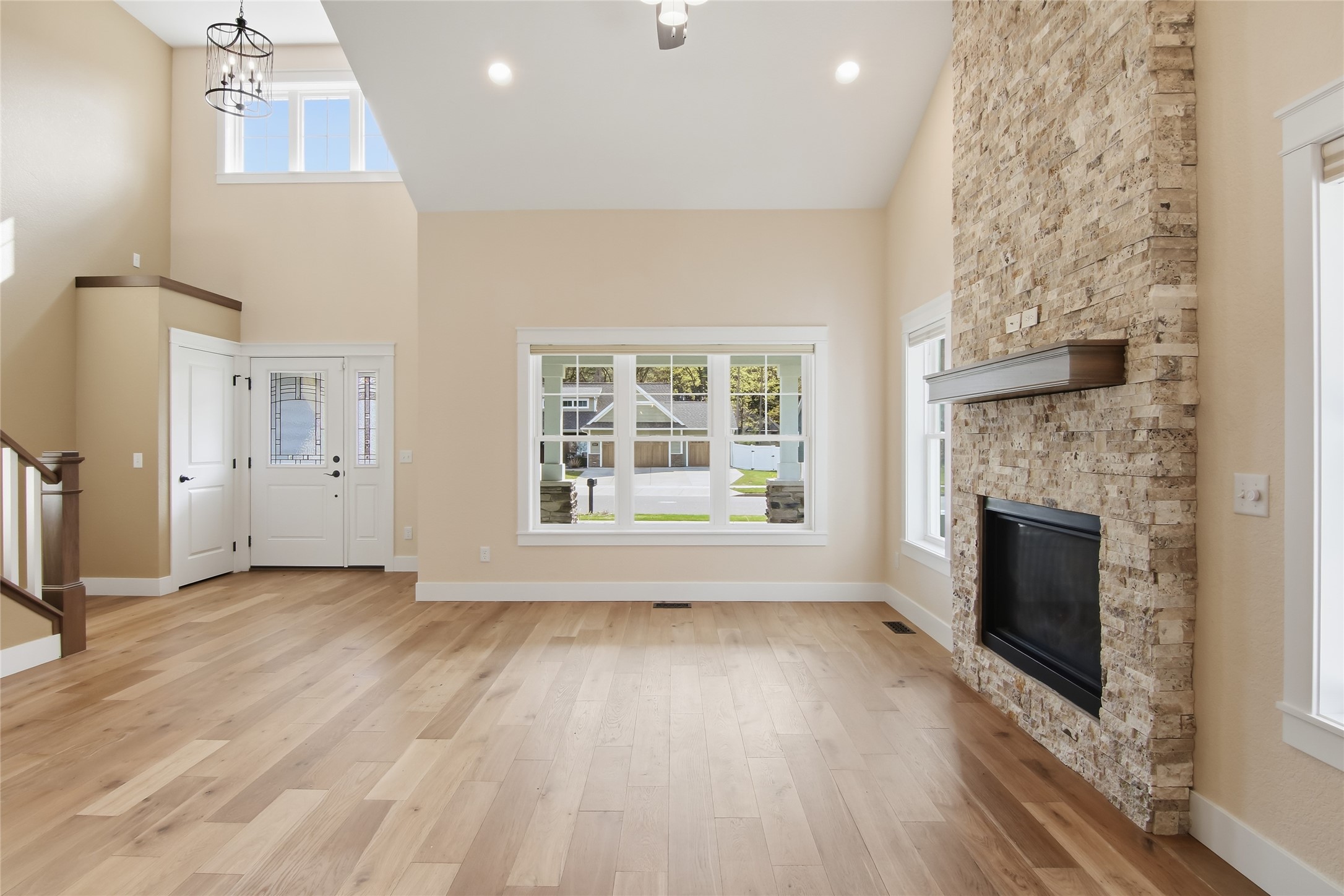 3746 Crest Ridge Court