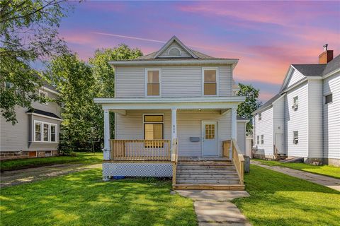 808 9th Avenue E Menomonie WI 54751