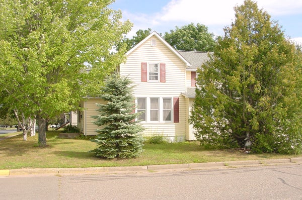 502 LAKE AVE E, LADYSMITH, WI 54848 - Image 27159b2cc1d27b42e2c0a3884b192a64/505252293