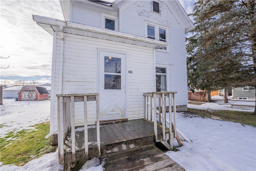 Photo of 606 W Brown Street, Augusta, WI 54722 (MLS # 1597837)