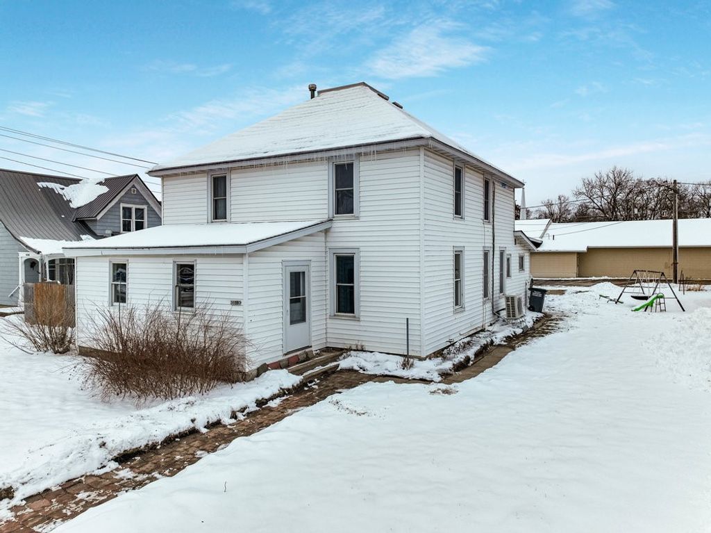 Photo of 36180 Main Street 1-2 #1-2, Whitehall, WI 54773 (MLS # 1597374)