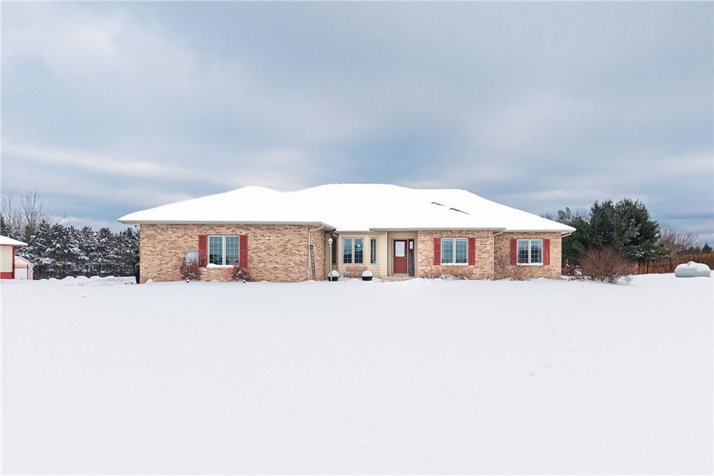 Photo of 6945 72nd Street, Chippewa Falls, WI 54729 (MLS # 1597330)