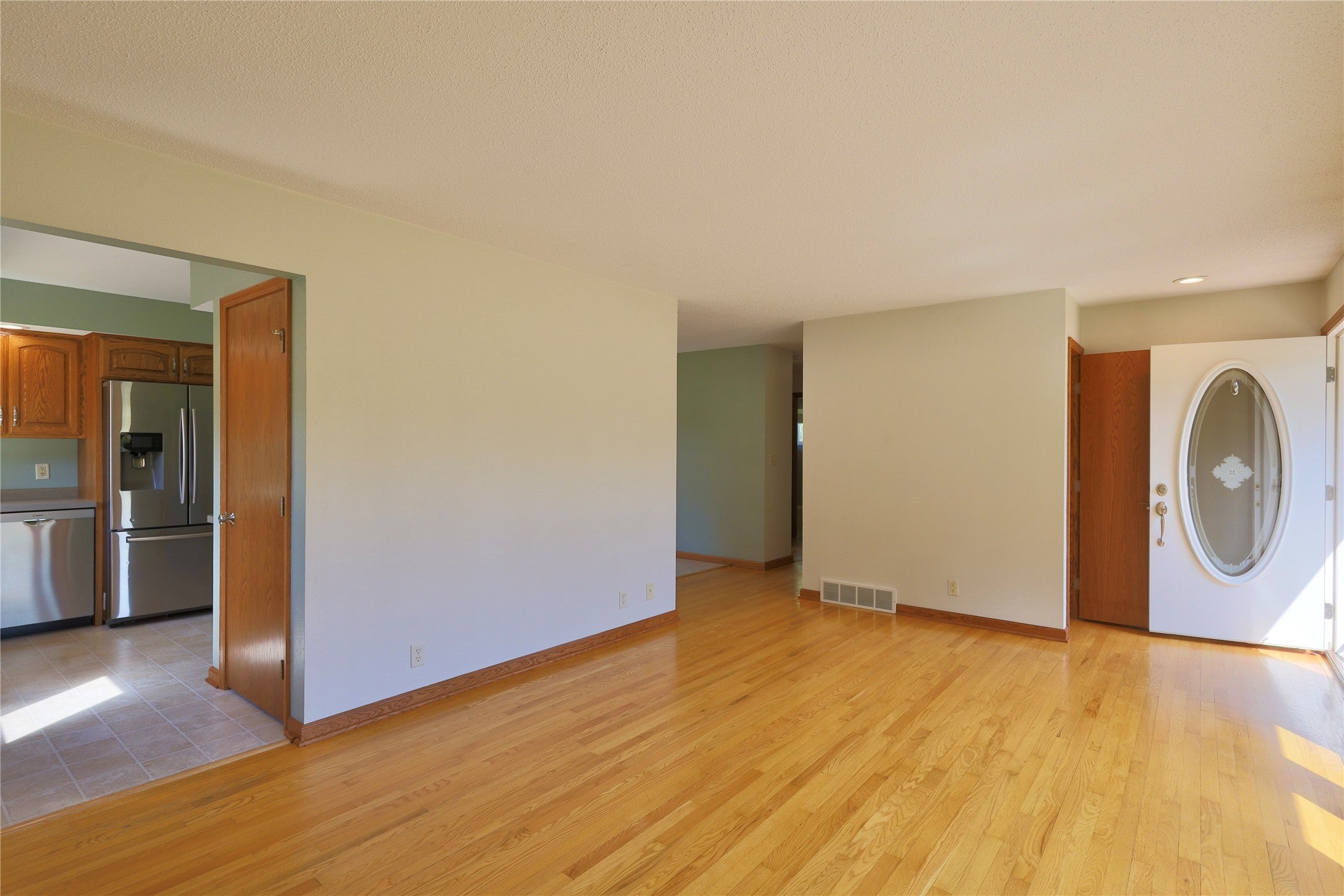 1538 Drury Court