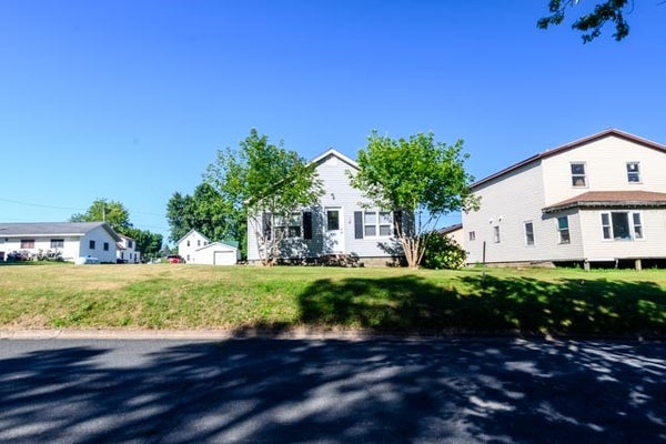 26140 276TH ST, HOLCOMBE, WI 54745 - Image 3f44d6aee680eb0e0a1eb5fdecbc942f/810545144
