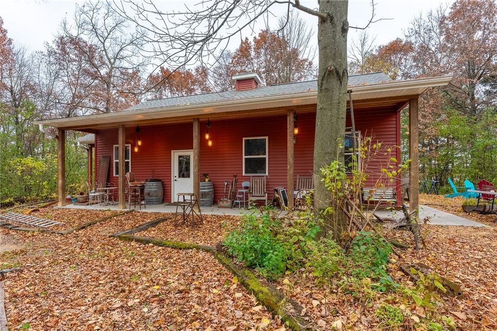 Photo of 7888 W Folsom Street, Eau Claire, WI 54703 (MLS # 1596998)