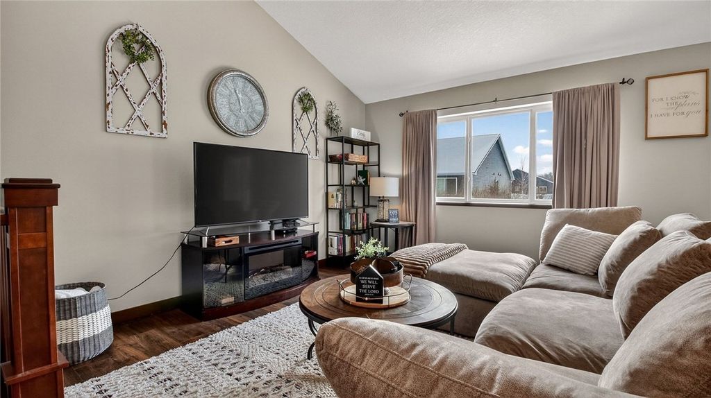 Photo of 4924 Bluebell Court, Eau Claire, WI 54703 (MLS # 1598210)