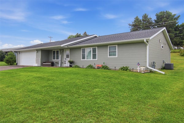 61 WESTBROOK DR, BLOOMER, WI 54724 - Image 49c9489419e76c8b1e90e5bb37e55d39/571045577