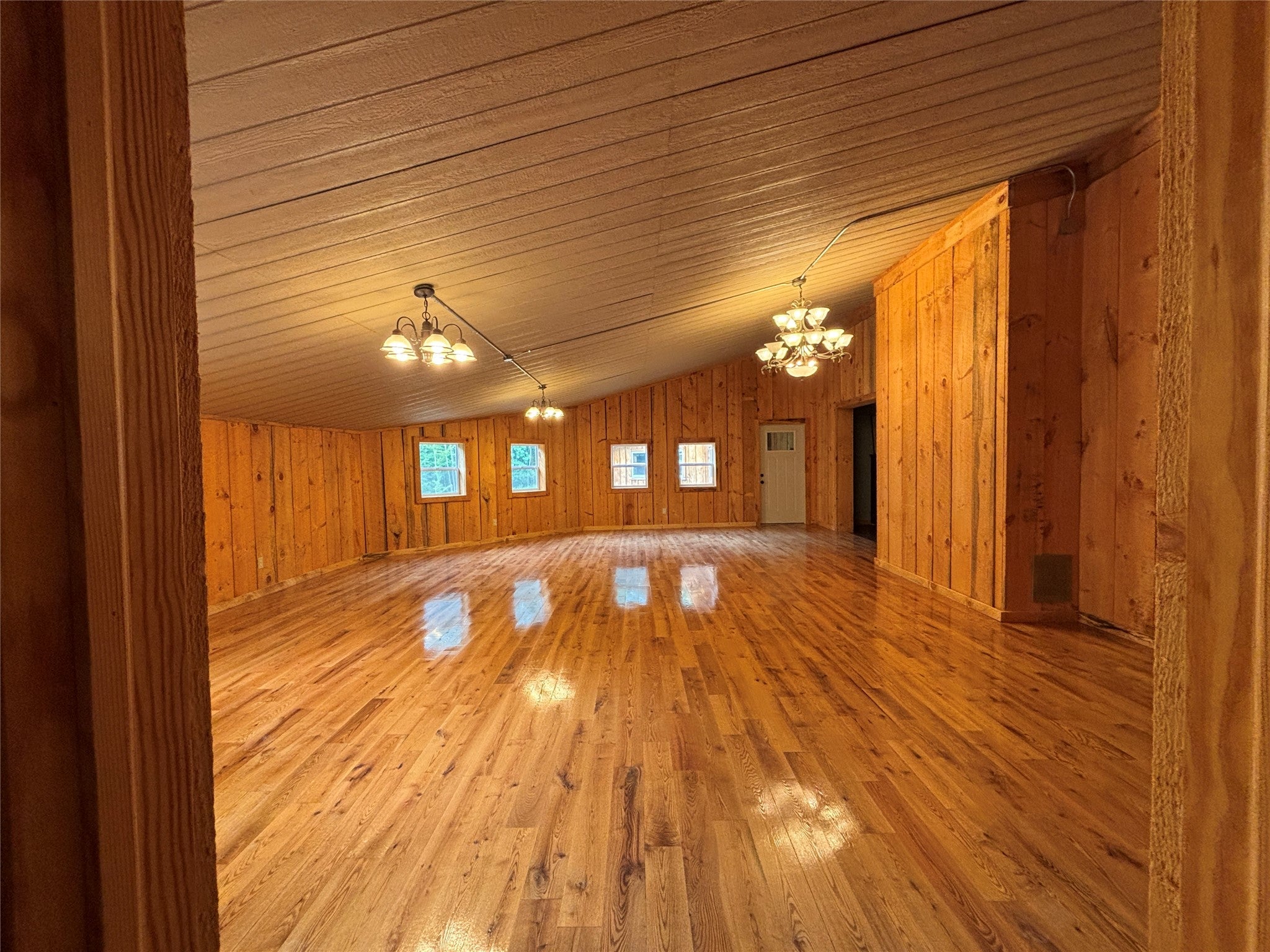 24687 Anchor Inn Rd, Webster, WI, 54893, USA, 8 Bedrooms Bedrooms, ,8 BathroomsBathrooms,Residential,Active,24687 Anchor Inn Rd,1600993