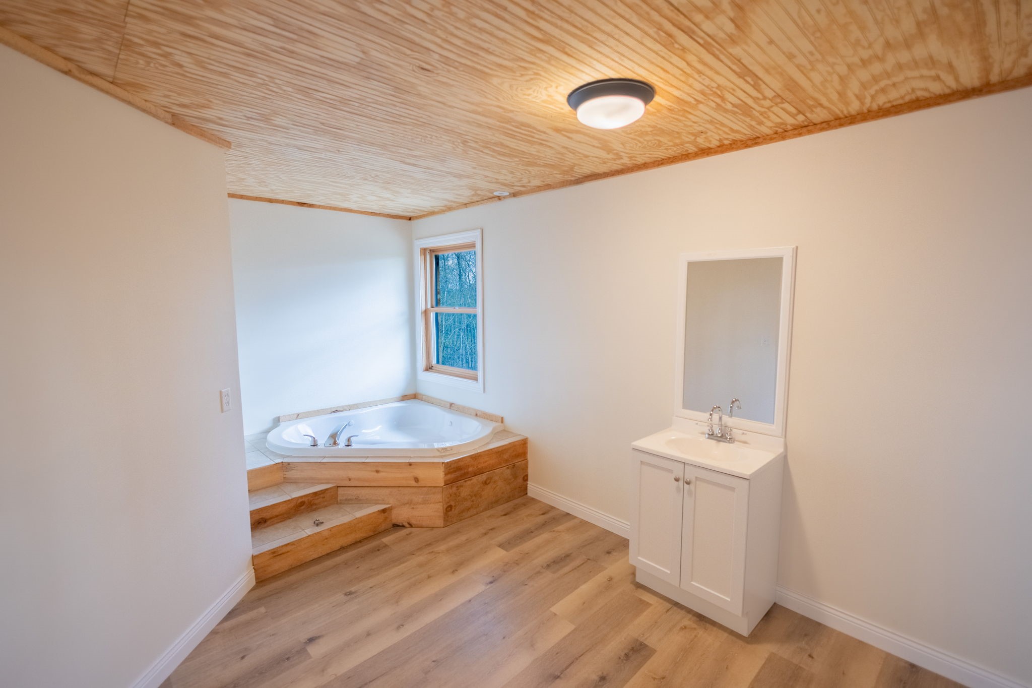 Webster, Wisconsin, 54893, United States, 8 Bedrooms Bedrooms, ,8 BathroomsBathrooms,Residential,Active,2045389