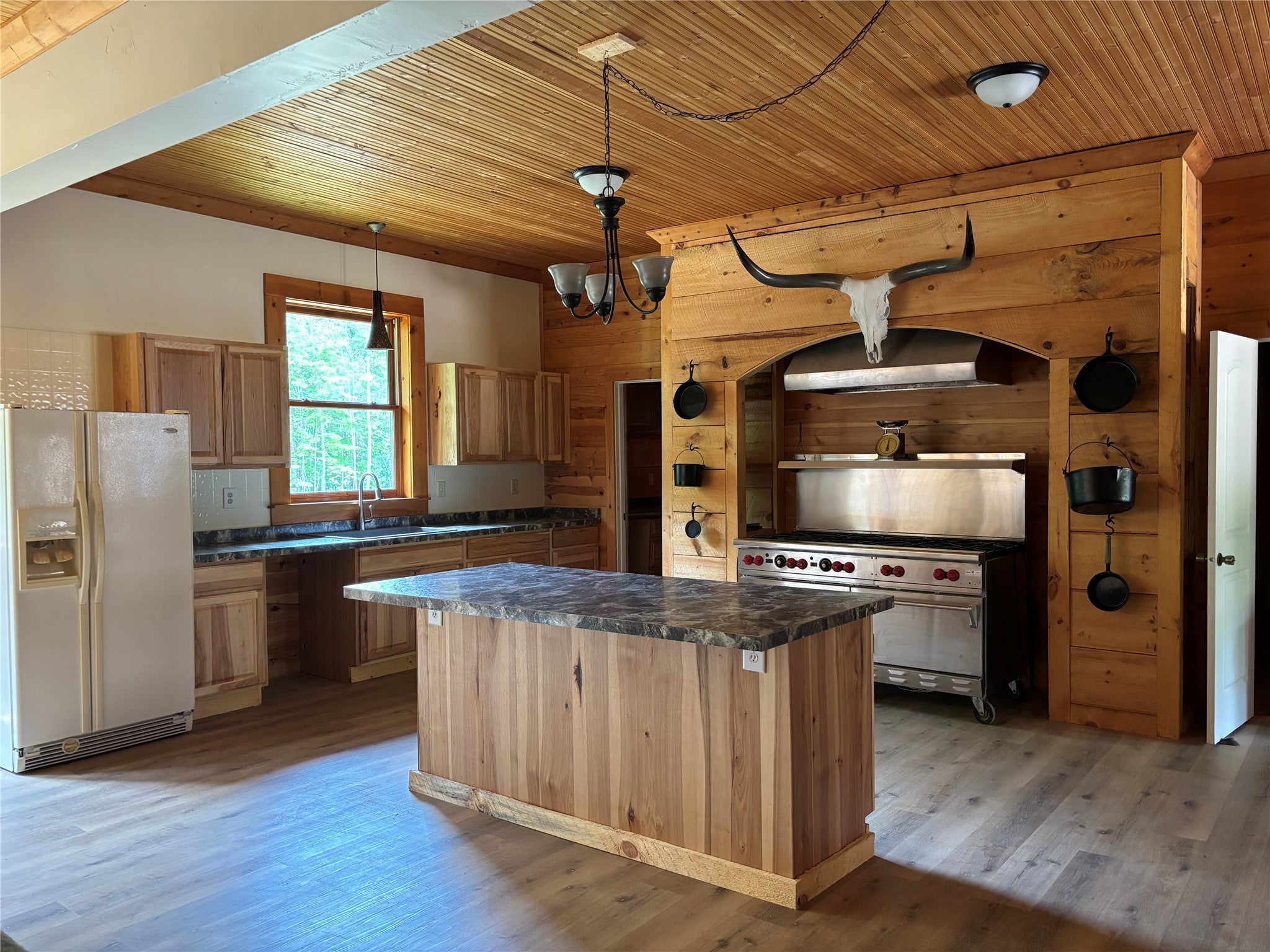 24687 Anchor Inn Rd, Webster, WI, 54893, USA, 8 Bedrooms Bedrooms, ,8 BathroomsBathrooms,Residential,Active,24687 Anchor Inn Rd,1600993