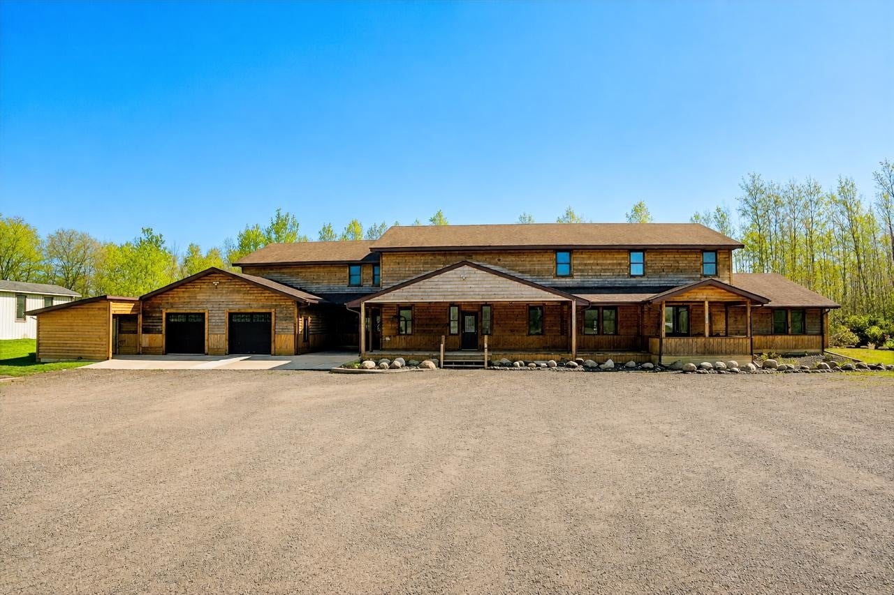 24687 Anchor Inn Rd, Webster, WI, 54893, USA, 8 Bedrooms Bedrooms, ,8 BathroomsBathrooms,Residential,Active,24687 Anchor Inn Rd,1600993