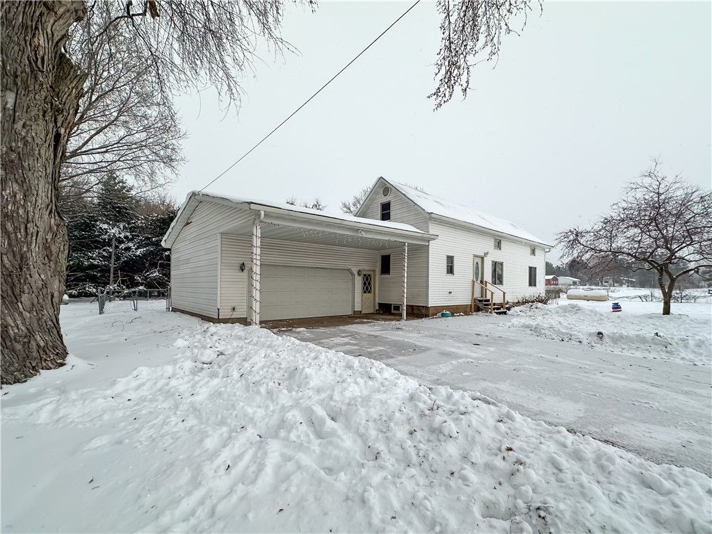 Photo of 5534 E County Road V, Eleva, WI 54738 (MLS # 1597450)