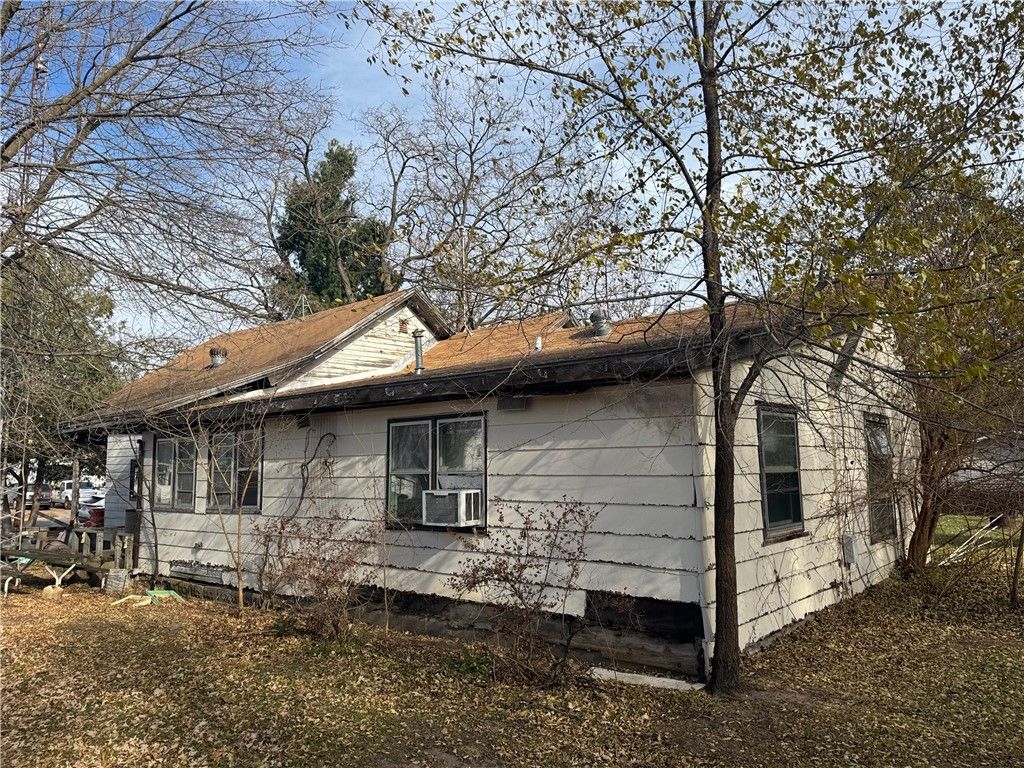 Photo of 1219 &amp; 1223 Garfield Avenue 2 #2, Altoona, WI 54720 (MLS # 1597816)