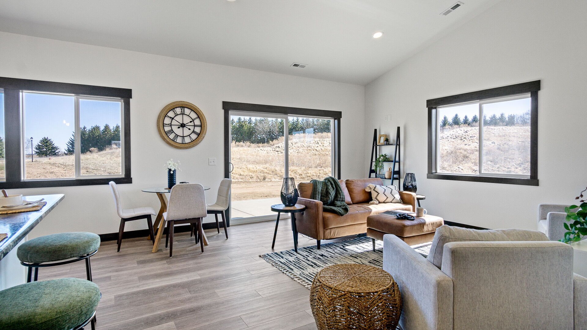 3329 Sunflower Lane