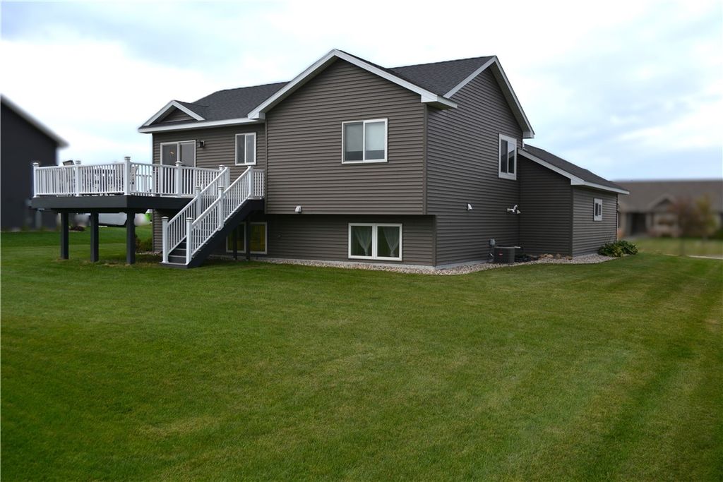 Photo of 1642 Beaver Way, New Richmond, WI 54017 (MLS # 1597862)