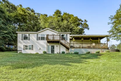 1318 S Gooder Ave – Investment Home
