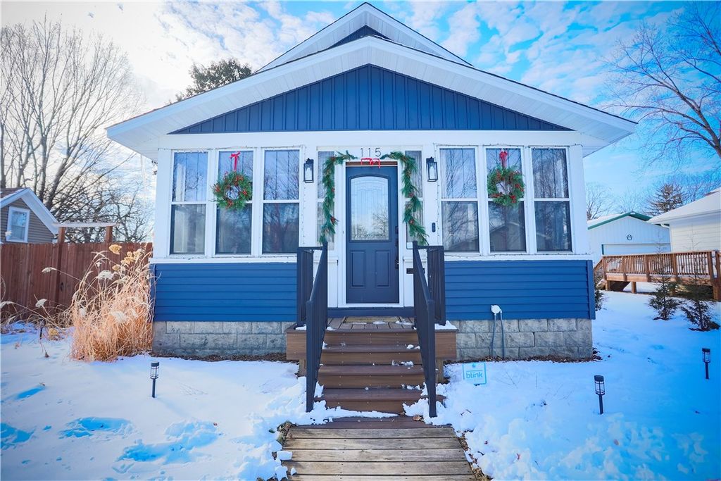Photo of 115 S Dallas Street, River Falls, WI 54022 (MLS # 1598841)