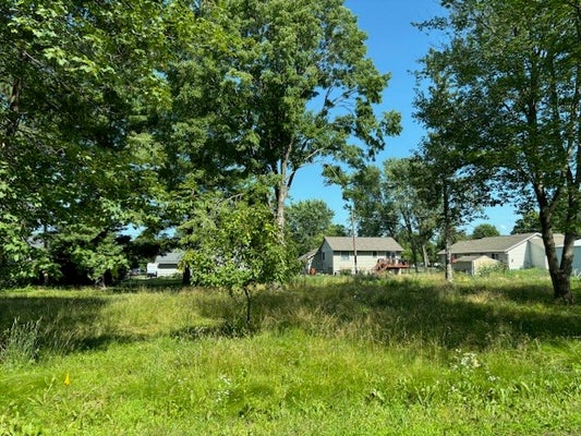 7 8TH AVE, EAU CLAIRE, WI 54703 - Image 6824e5c82f8bca2899fc7b399ac7aa61/3977246956