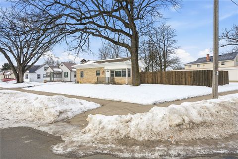 3024 7th Street Eau Claire WI 54703