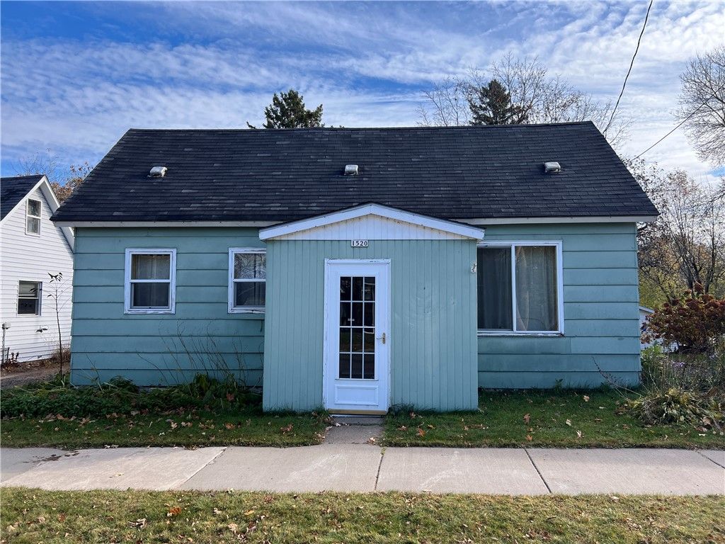 Photo of 1520 Western Avenue, Cumberland, WI 54829 (MLS # 1596949)