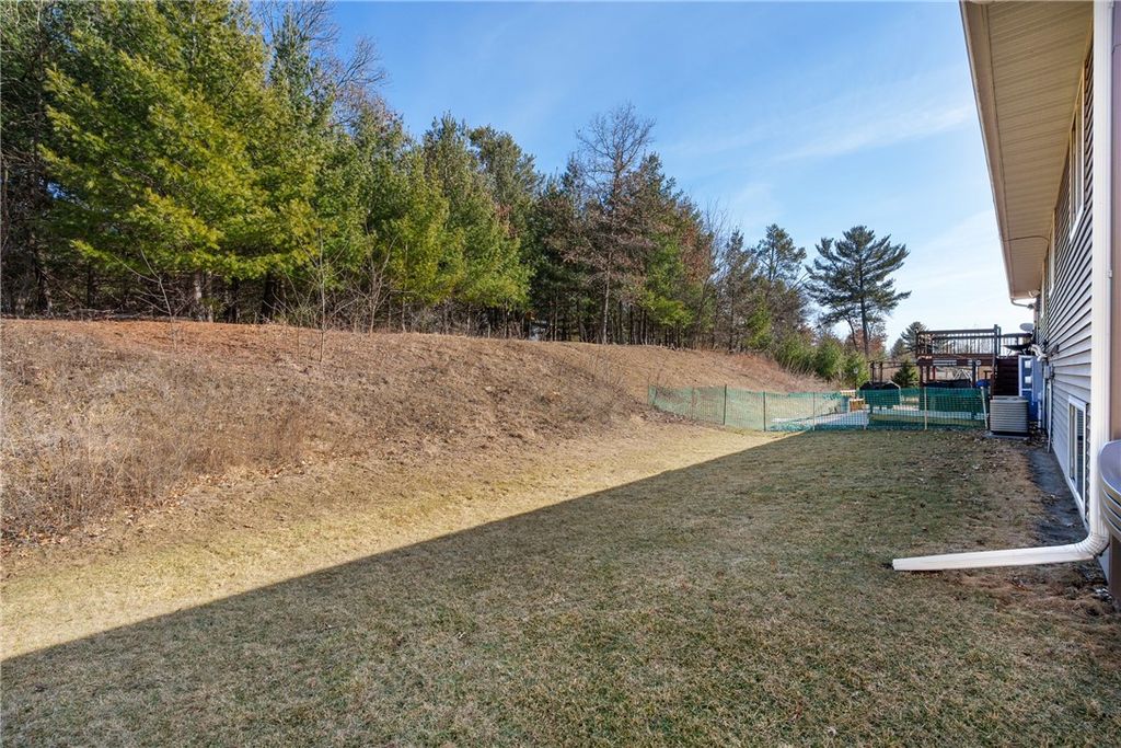 Photo of 2834 Monarch Court, Altoona, WI 54720 (MLS # 1597574)