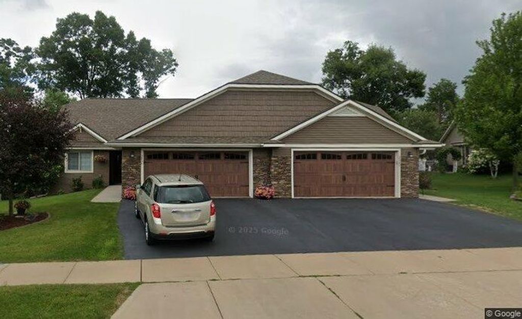 Photo of 2834 Monarch Court, Altoona, WI 54720 (MLS # 1597574)