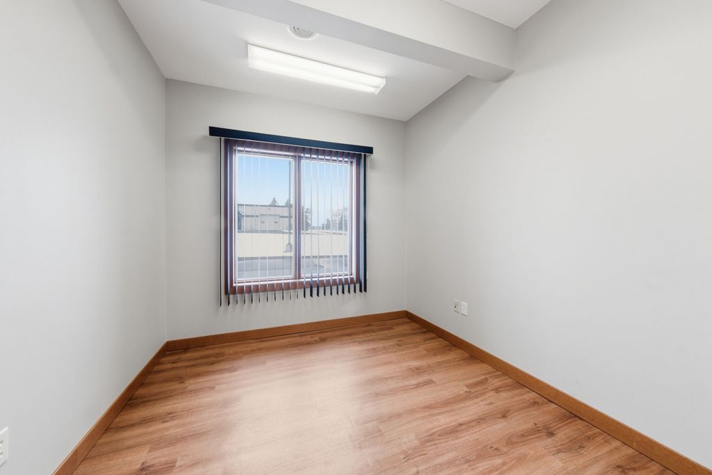 Photo of 2910 Enloe Street 5 #5, Hudson, WI 54016 (MLS # 1599103)