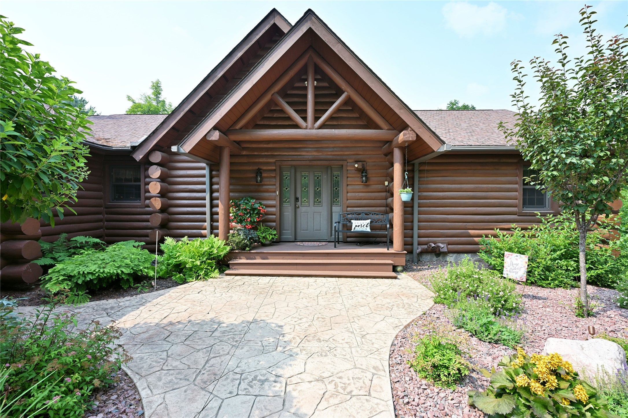 Birchwood, Wisconsin, 54868, United States, 4 Bedrooms Bedrooms, ,3 BathroomsBathrooms,Residential,Active,2032385