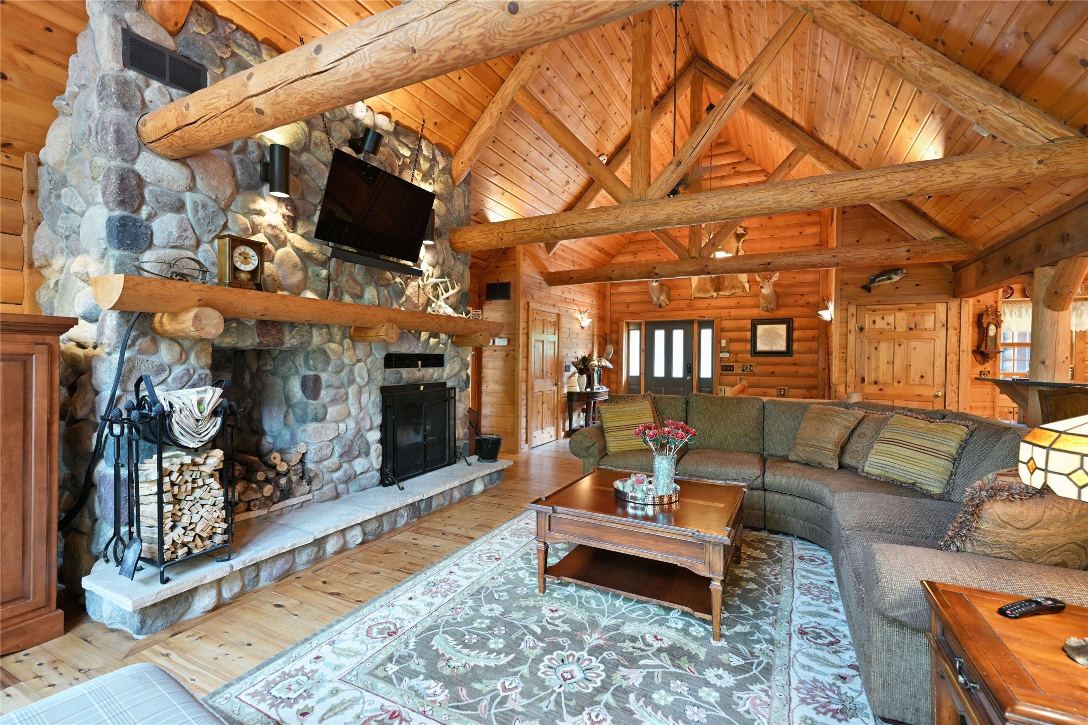 Birchwood, Wisconsin, 54868, United States, 4 Bedrooms Bedrooms, ,3 BathroomsBathrooms,Residential,Active,2032385