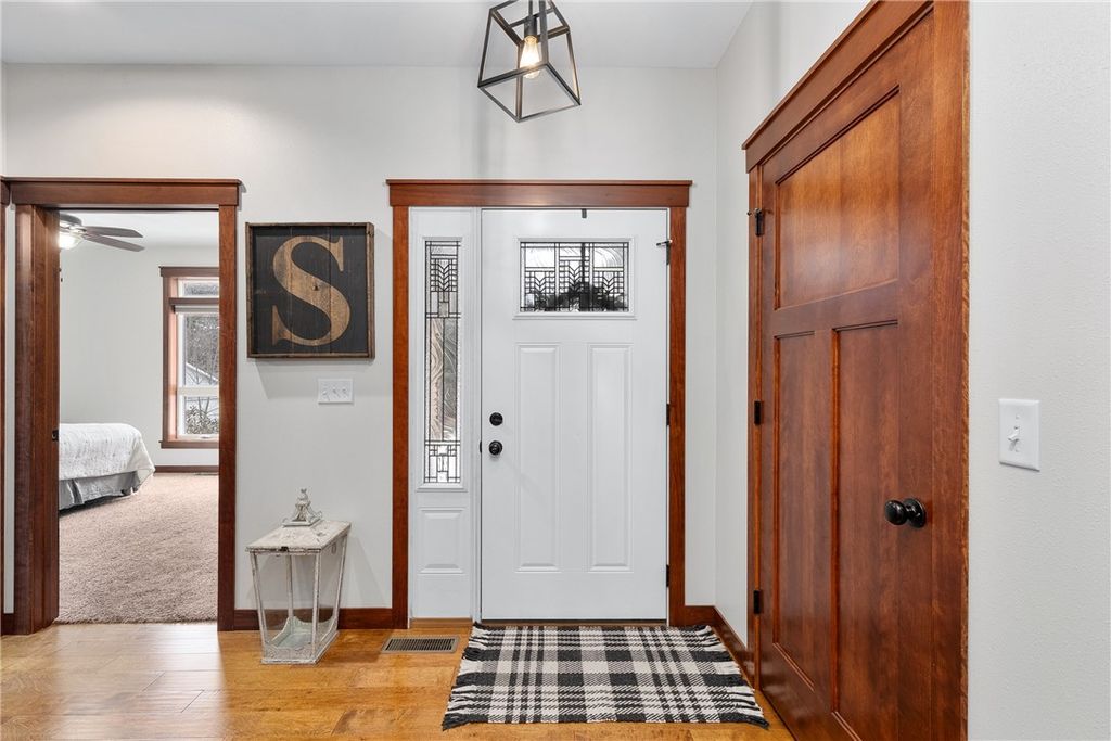 Photo of 129 Grey Friar Lane, Eau Claire, WI 54701 (MLS # 1598811)