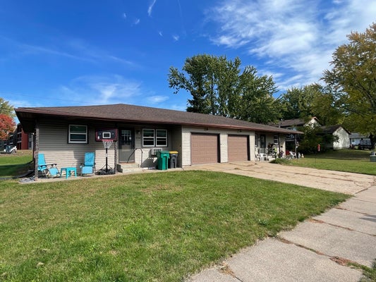 2218 PETERS DR # 2218-222, EAU CLAIRE, WI 54703 - Image 85a0cc35ab0fb5f4db9d3b63307ecd5a/1259544367