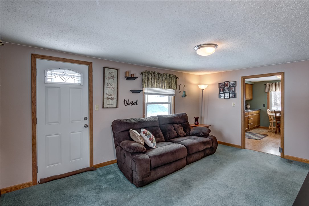 4946 County Highway T