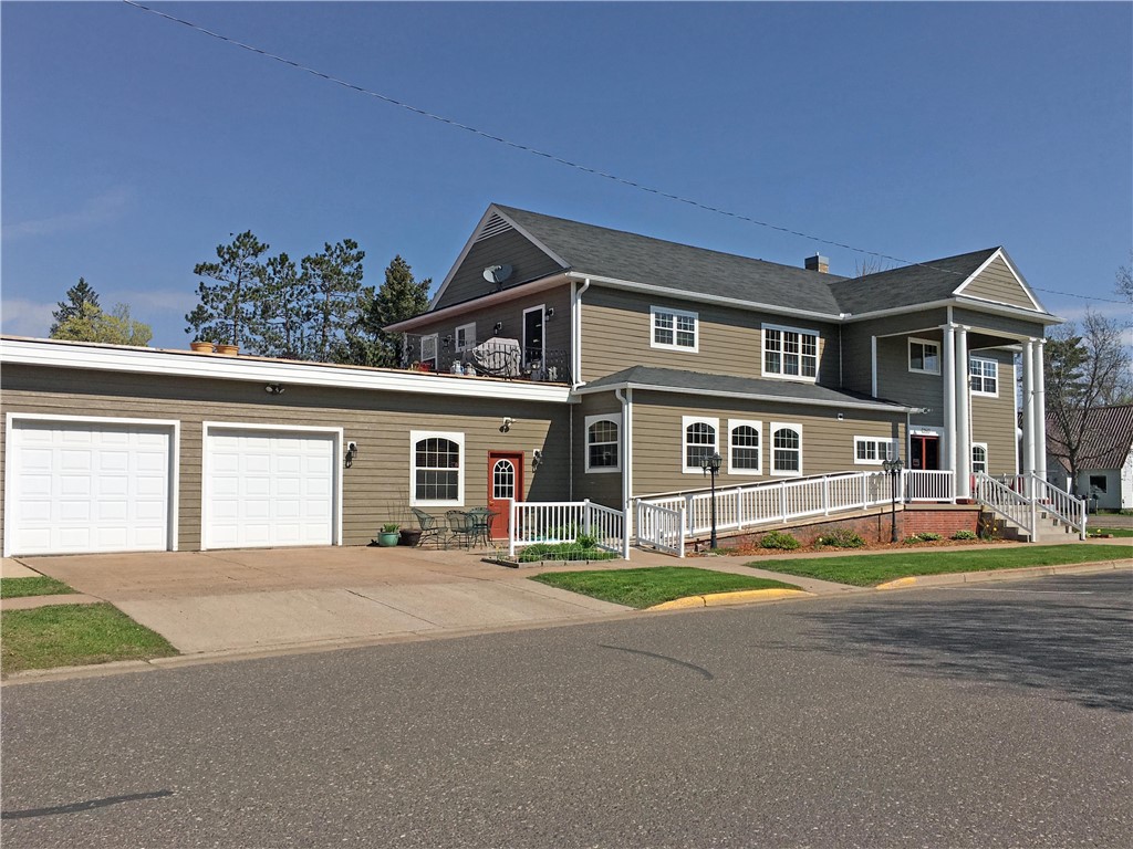 Photo 1 of 51 — 10603 California Avenue 4, Hayward, WI 54843