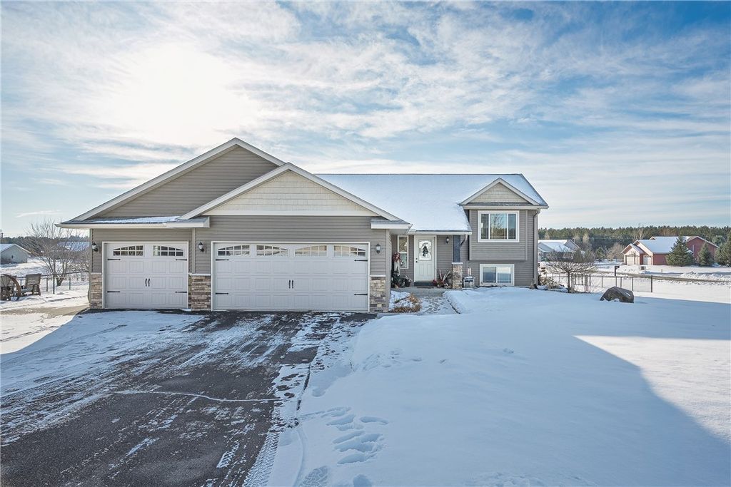 Photo of 17415 99th Avenue, Chippewa Falls, WI 54729 (MLS # 1597740)