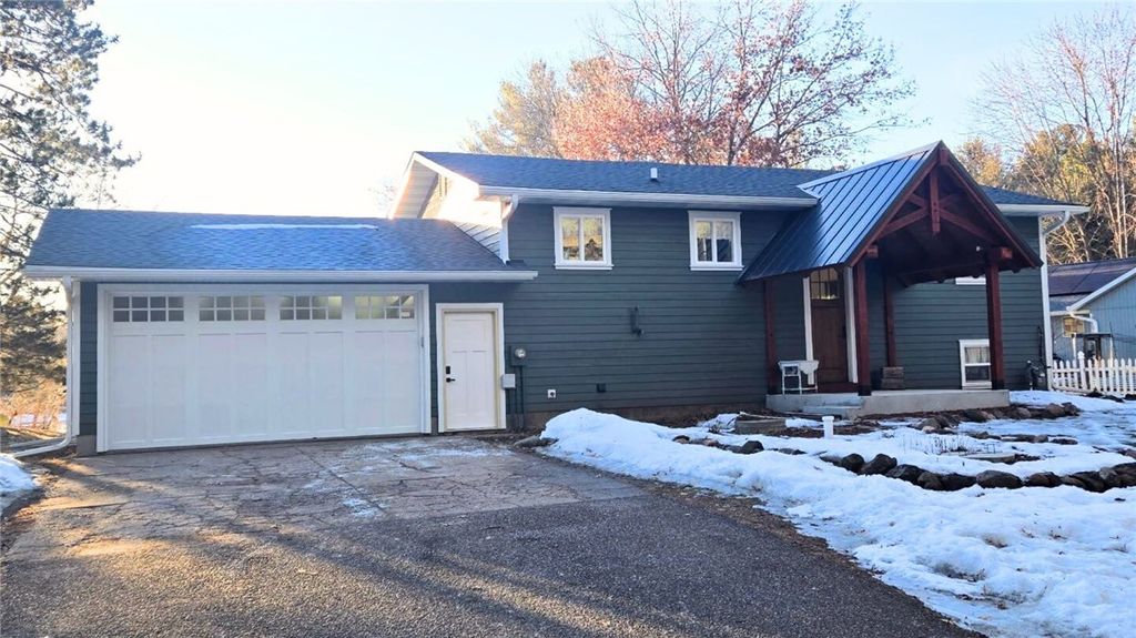 Photo of N7421 540th Street, Menomonie, WI 54751 (MLS # 1598827)