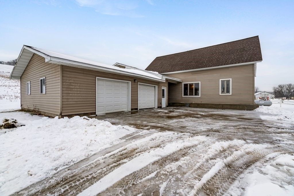 Photo of N26152 County Road T, Ettrick, WI 54627 (MLS # 1597718)