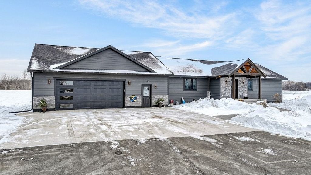 Photo of 2165 20 7/8 Avenue, Rice Lake, WI 54868 (MLS # 1598236)