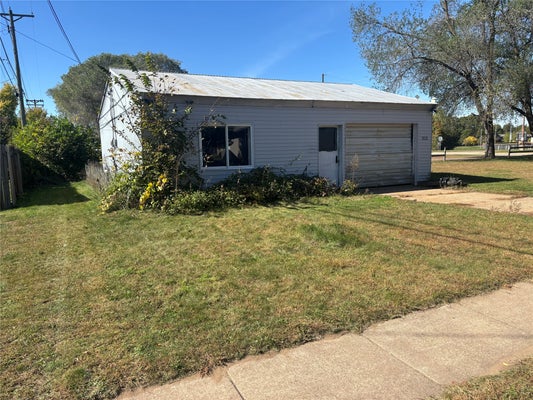 212 9TH ST W, ALTOONA, WI 54720 - Image 9894445f4d076ecf702daa2dccc72fac/1721696671