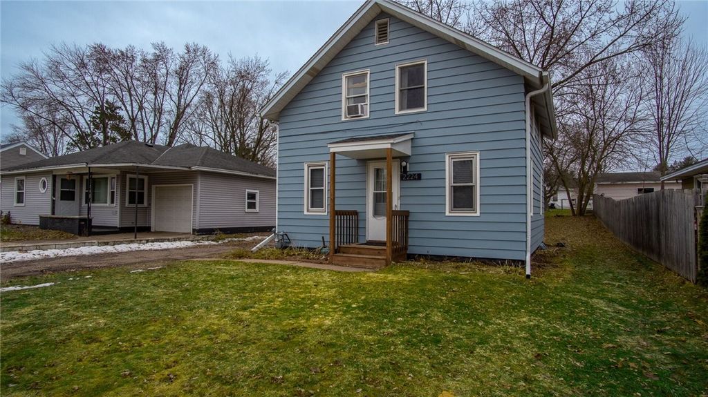 Photo of 2224 11th Street, Eau Claire, WI 54703 (MLS # 1598813)