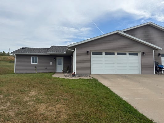 736 TRUMAN WAY, ARCADIA, WI 54612 - Image a3cc1aeb8f66a36dc1ab4a7e509cce73/97595353