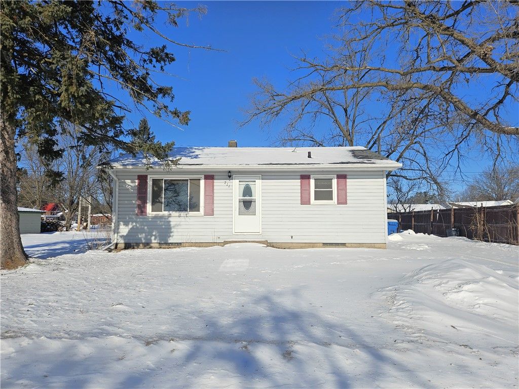 Photo of 711 Lee Street, Rice Lake, WI 54868 (MLS # 1598229)